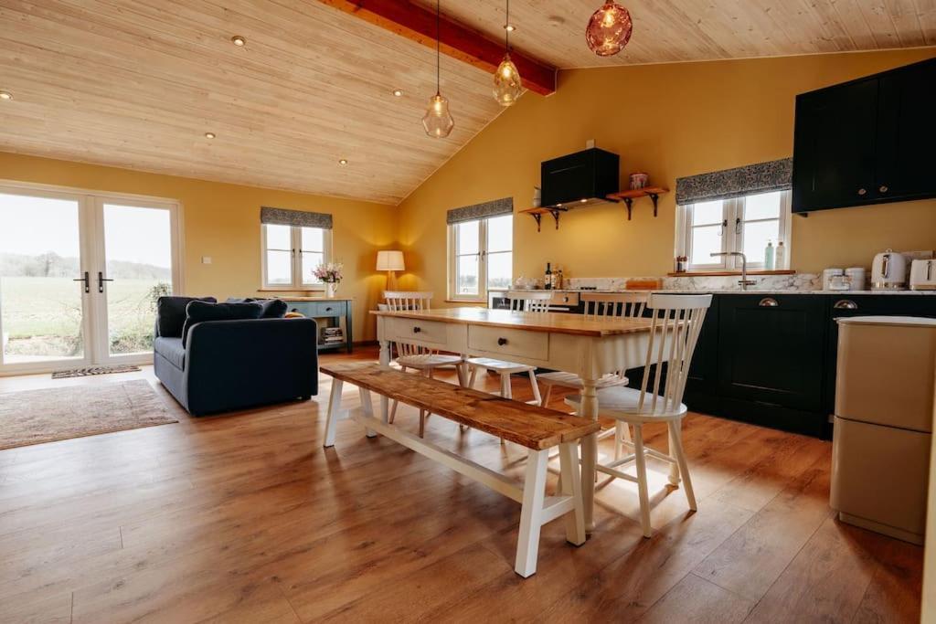 Beautiful Cottage In Bredfield Near To Woodbridge On The Suffolk Coast المظهر الخارجي الصورة
