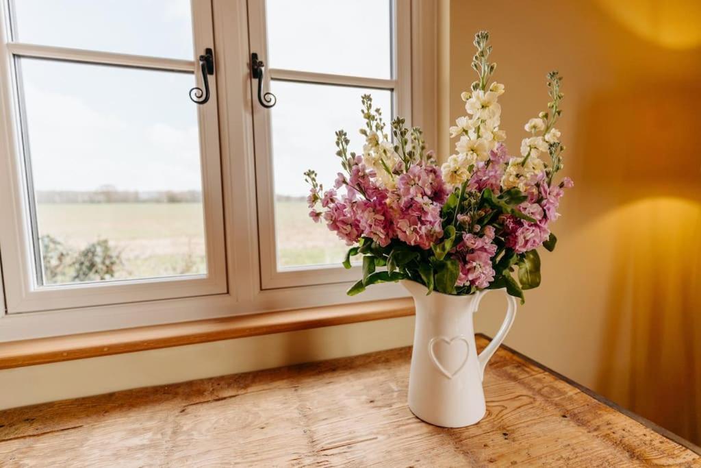 Beautiful Cottage In Bredfield Near To Woodbridge On The Suffolk Coast المظهر الخارجي الصورة